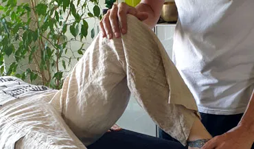 massage coréen, ondulations dans les jambes